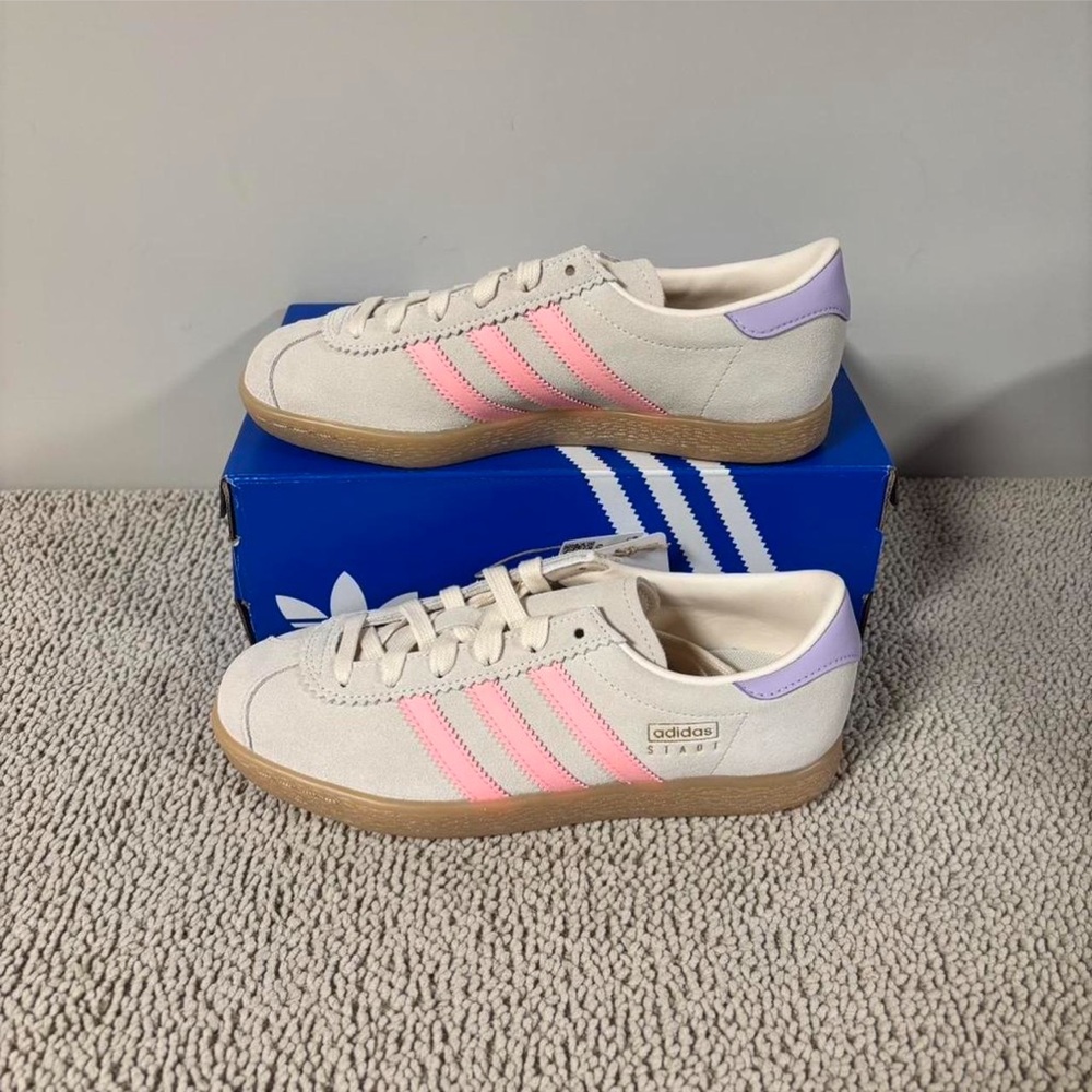 Adidas STADT W Sneakers with Pink and Purple Accents